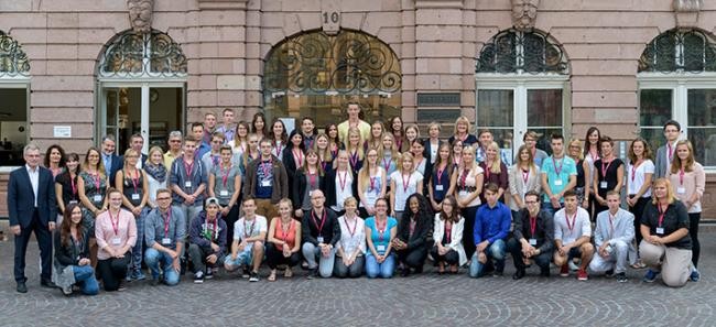 海德堡市政厅学员 (照片: Rothe) 海德堡市政厅学员 (照片: Rothe)