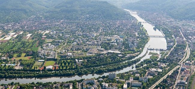 Airview on Heidelberg (photo: Venus) Airview on Heidelberg (photo: Venus)